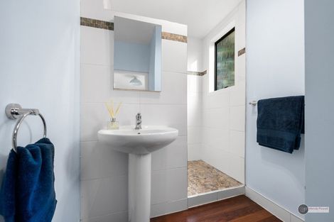 Photo of property in 18 Woodvale Grove, Fairfield, Lower Hutt, 5011