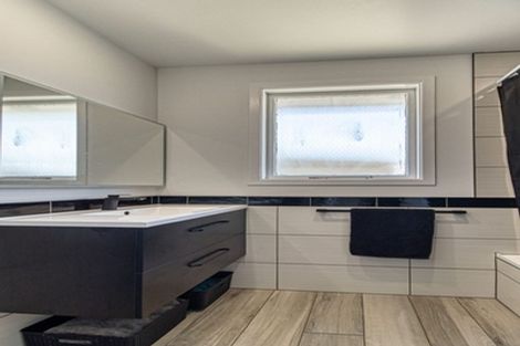 Photo of property in 49 Elliott Crescent, Havelock North, 4130