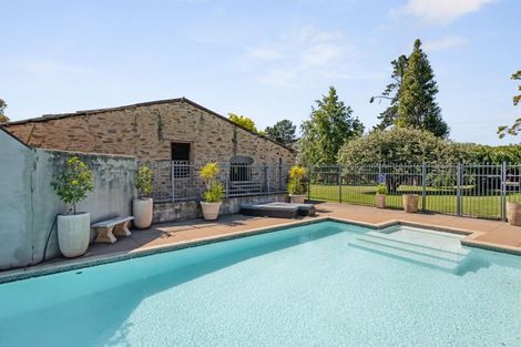 Photo of property in 94 Middleton Road, Upper Riccarton, Christchurch, 8041