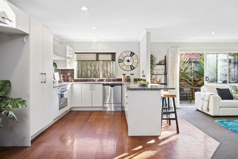 Photo of property in 20 Clark Road, Pahurehure, Papakura, 2113