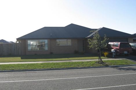 Photo of property in 31 Rolleston Drive, Rolleston, 7614