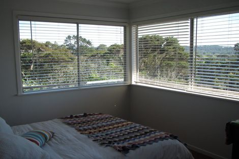 Photo of property in 64a Verbena Road, Birkdale, Auckland, 0626