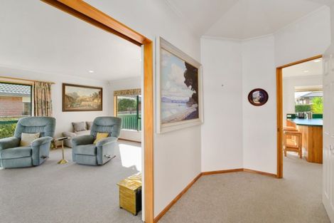 Photo of property in 14 Stanley Drive, Lynmore, Rotorua, 3010