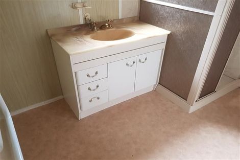 Photo of property in 56 Mackenzie Street, Winton, 9720