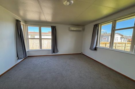 Photo of property in 5 Clyde Street, Levin, 5510
