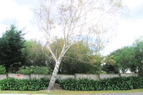 Photo of property in 18 Kurth Crescent, Silverstream, Upper Hutt, 5019