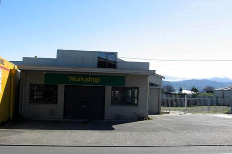 Photo of property in 122a High Street South, Carterton, 5713