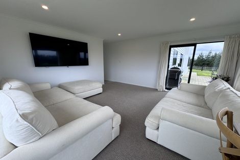 Photo of property in 61 Kimber Street, Halcombe, Feilding, 4779