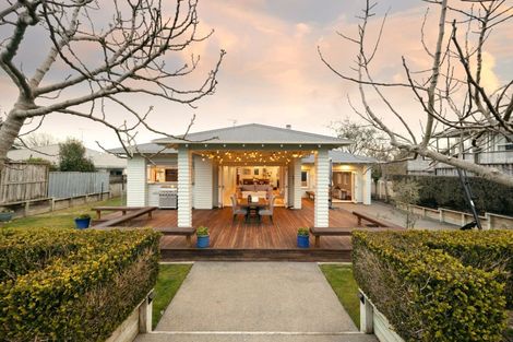 Photo of property in 30 Williams Street, Cambridge, 3434