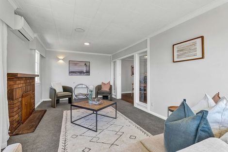 Photo of property in 58 Ngamotu Road, Moturoa, New Plymouth, 4310