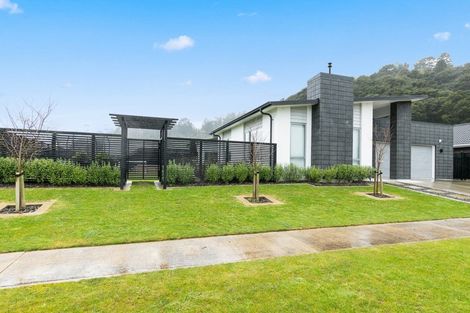 Photo of property in 4 Hopkirk Avenue, Wallaceville, Upper Hutt, 5018