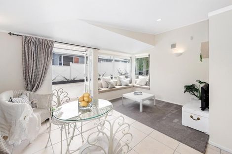 Photo of property in 10 Pembroke Crescent, Glendowie, Auckland, 1071