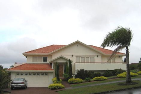 Photo of property in 20 San Bernadino Drive, Henderson, Auckland, 0612