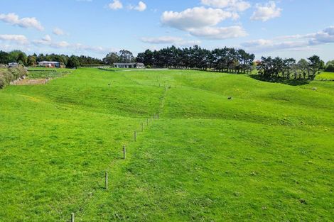 Photo of property in 205 Clarks Beach Road, Clarks Beach, Pukekohe, 2679