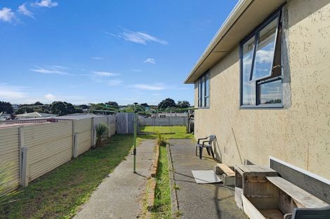 Photo of property in 43b Bamber Street, Castlecliff, Whanganui, 4501