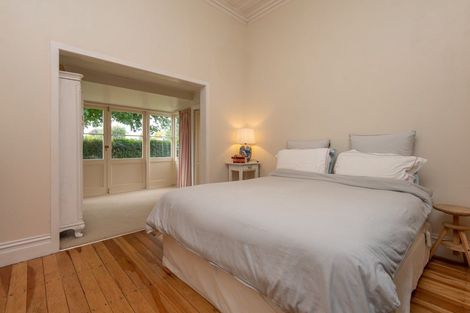 Photo of property in 29 Queen Street, Cambridge, 3434