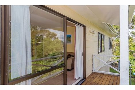 Photo of property in 2/546 Glenfield Road, Glenfield, Auckland, 0629