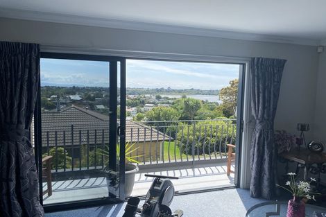 Photo of property in 22 Talbot Place, Welcome Bay, Tauranga, 3112