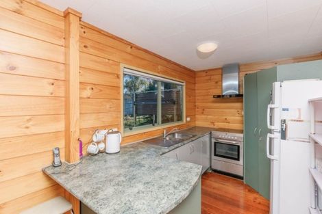Photo of property in 2 Zion Road, Birkenhead, Auckland, 0626