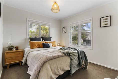 Photo of property in 50 Clovelly Road, Bucklands Beach, Auckland, 2012
