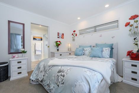 Photo of property in Orange Grove Village, 7/22 Pyes Pa Road, Pyes Pa, Tauranga, 3112