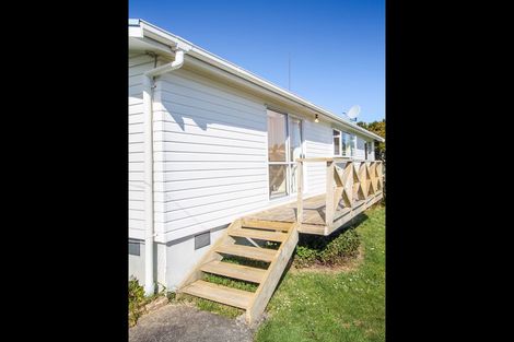 Photo of property in 2/15 Adriatic Avenue, Henderson, Auckland, 0612
