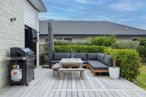 Photo of property in 151 The Boulevard, Papamoa Beach, Papamoa, 3118