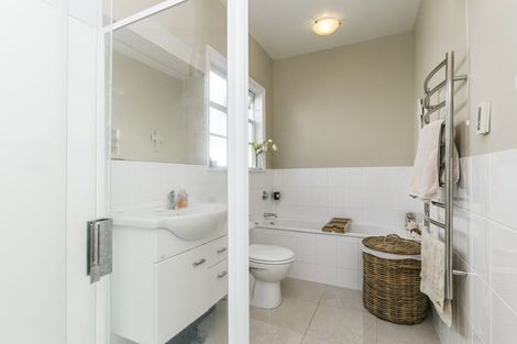 Photo of property in 89 Orangi Kaupapa Road, Northland, Wellington, 6012