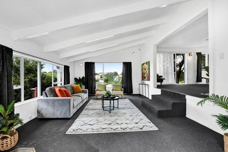 Photo of property in 168 Omata Road, Blagdon, New Plymouth, 4310