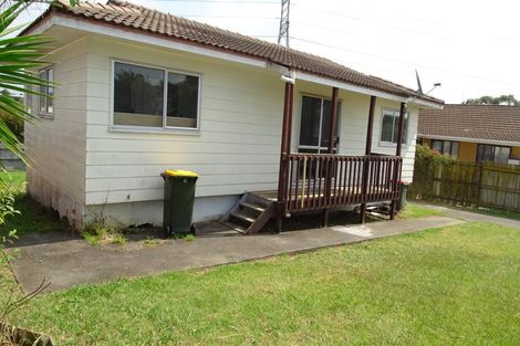 Photo of property in 9 Caserta Place, Clover Park, Auckland, 2023