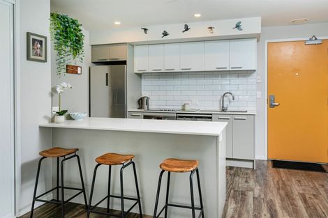 Photo of property in 205/25 Bute Road, Browns Bay, Auckland, 0630