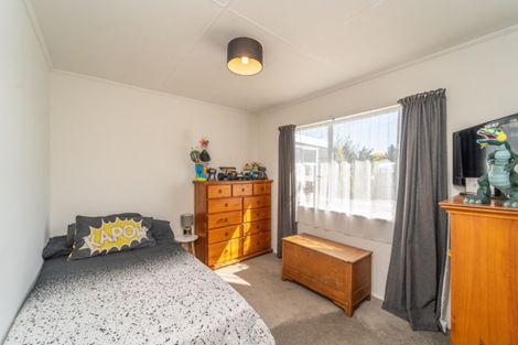 Photo of property in 13 Philip Street, Carterton, 5713