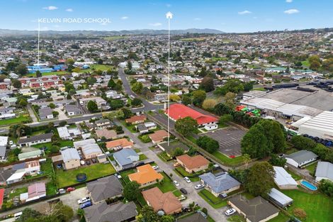 Photo of property in 99c Settlement Road, Papakura, 2110