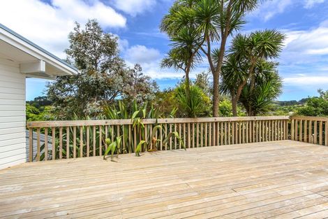 Photo of property in 105 Waitakere Road, Waitakere, Auckland, 0816