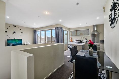 Photo of property in 4/9 Cameron Street, Sydenham, Christchurch, 8023