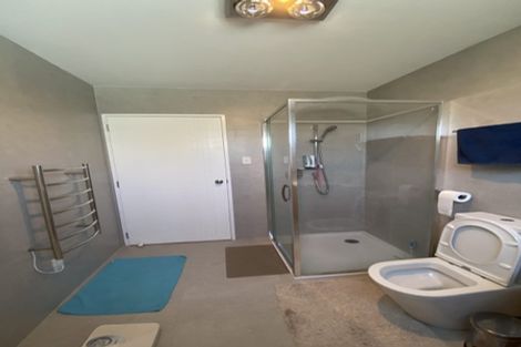 Photo of property in 75a Lynden Avenue, Hillcrest, Auckland, 0627