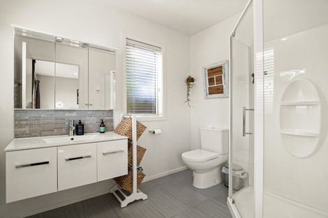 Photo of property in 24 Grandvista Drive, Green Island, Dunedin, 9018