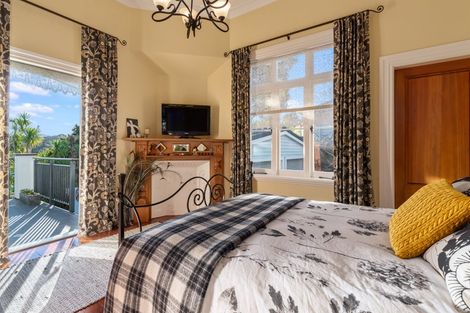 Photo of property in 49 Seaview Avenue, Northcote, Auckland, 0627