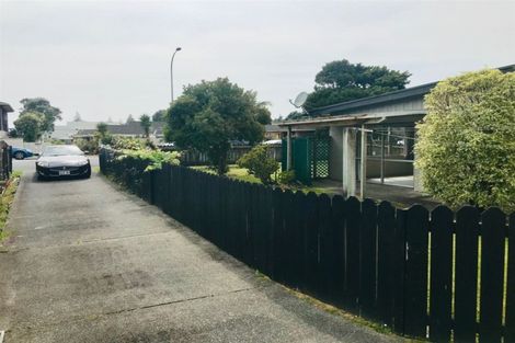 Photo of property in 168a Centreway Road, Orewa, 0931