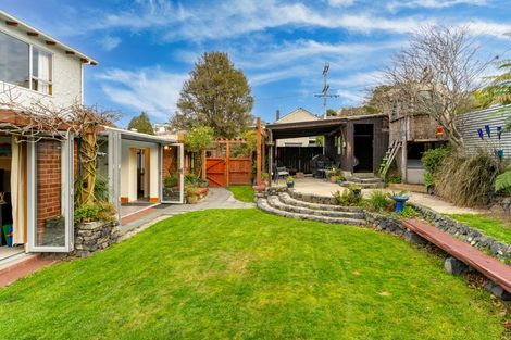 Photo of property in 7 Byron Street, Mornington, Dunedin, 9011