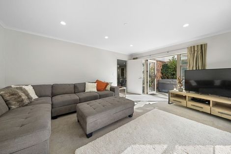 Photo of property in 42 Evergreen Crescent, Trentham, Upper Hutt, 5018