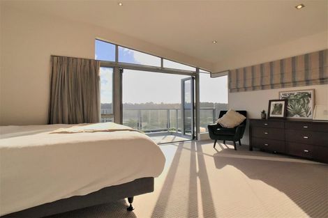 Photo of property in 108 Kittiwake Drive, Schnapper Rock, Auckland, 0632