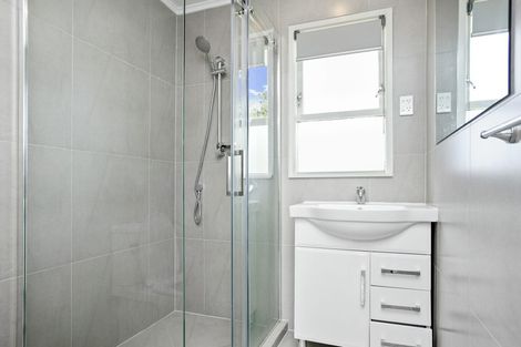 Photo of property in 17 Winsford Street, Manurewa, Auckland, 2102