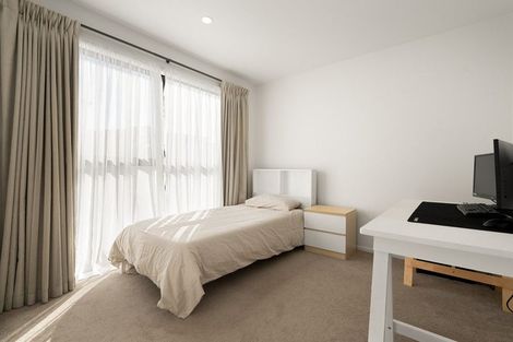 Photo of property in 13 Oki Place, Glenfield, 0629
