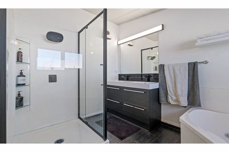 Photo of property in 115a Hastings Street East, Sydenham, Christchurch, 8023