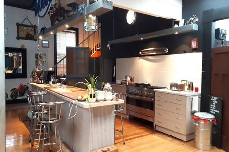 Photo of property in 43 Domett Street, Waitara, 4320