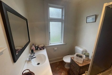 Photo of property in 35 Cole Street, Caversham, Dunedin, 9012