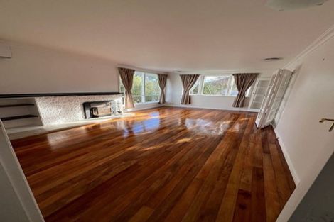 Photo of property in 100 Helston Road, Paparangi, Wellington, 6037