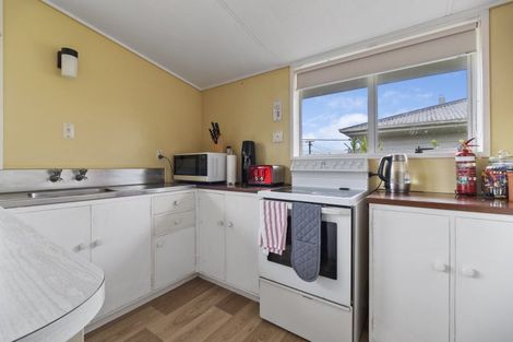 Photo of property in 6b York Street, Eltham, 4322
