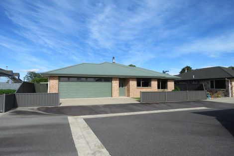 Photo of property in 100 Queen Street, Westport, 7825